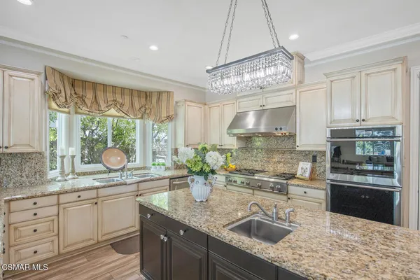 $2,400,000 | 7379 Zaharias Court, Moorpark, CA 93021
