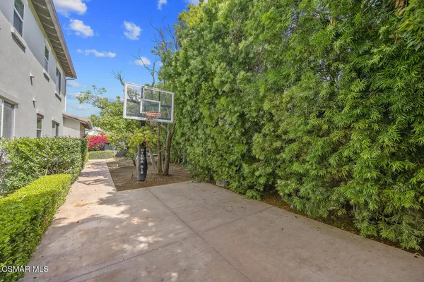 $2,400,000 | 7379 Zaharias Court, Moorpark, CA 93021