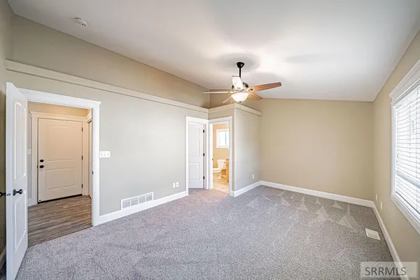 $469,000 | 5425 East Elliott Street, Iona, ID 83427