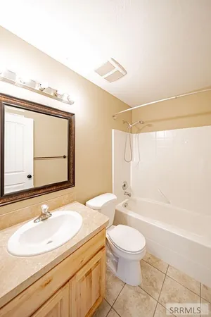 $469,000 | 5425 East Elliott Street, Iona, ID 83427