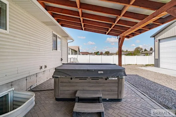 $469,000 | 5425 East Elliott Street, Iona, ID 83427