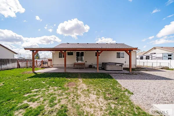 $469,000 | 5425 East Elliott Street, Iona, ID 83427