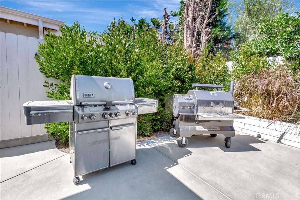 418 East 16th Street Costa Mesa, CA 92627 - Photo 24 of 28