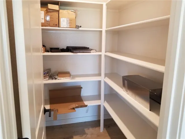 $632,524 | 4271 Aspen Drive, Basehor, KS 66007