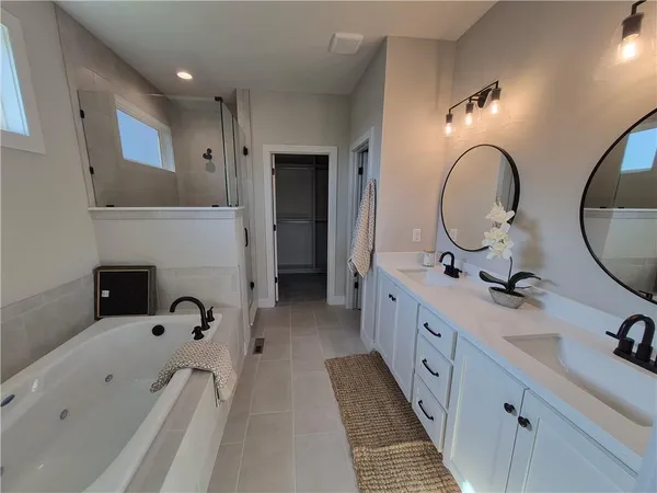 $632,524 | 4271 Aspen Drive, Basehor, KS 66007