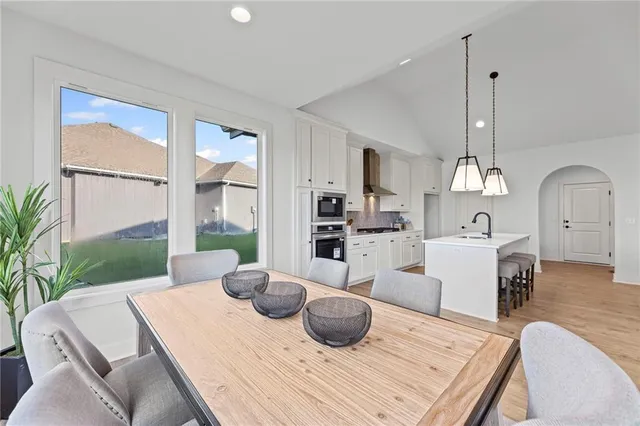 $632,524 | 4271 Aspen Drive, Basehor, KS 66007