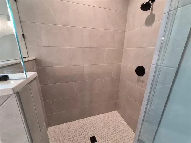 $632,524 | 4271 Aspen Drive, Basehor, KS 66007