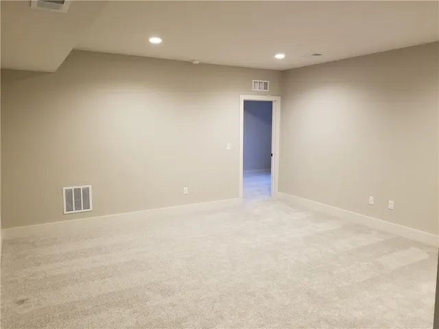 $632,524 | 4271 Aspen Drive, Basehor, KS 66007