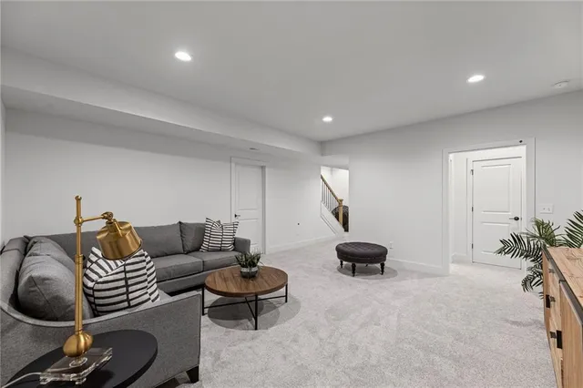 $632,524 | 4271 Aspen Drive, Basehor, KS 66007