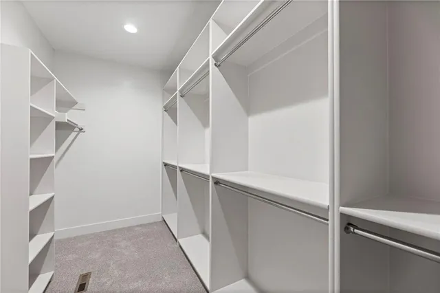 $632,524 | 4271 Aspen Drive, Basehor, KS 66007