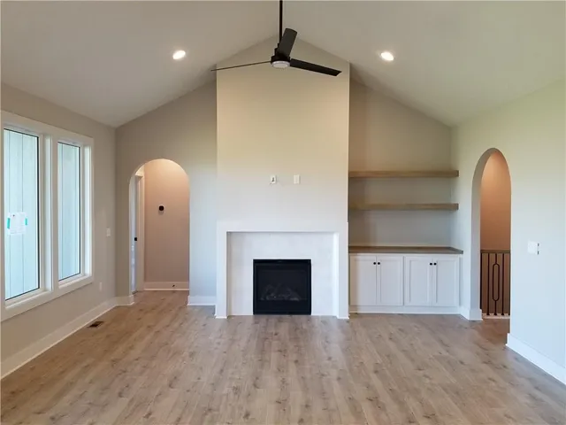 $632,524 | 4271 Aspen Drive, Basehor, KS 66007