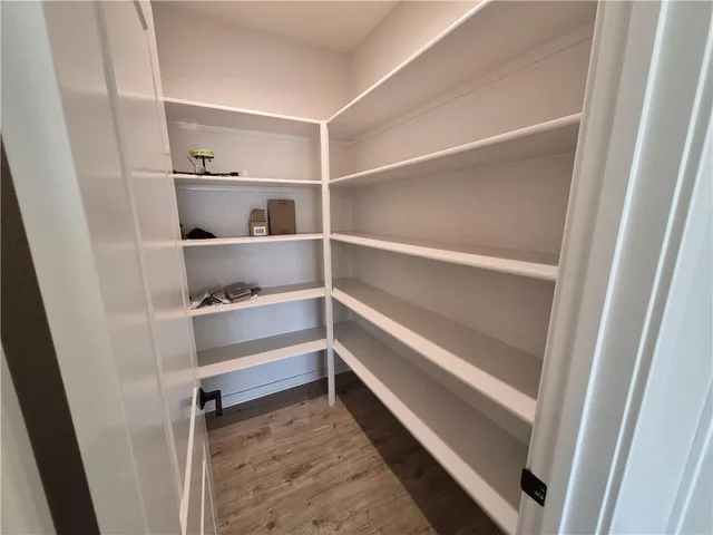 $632,524 | 4271 Aspen Drive, Basehor, KS 66007