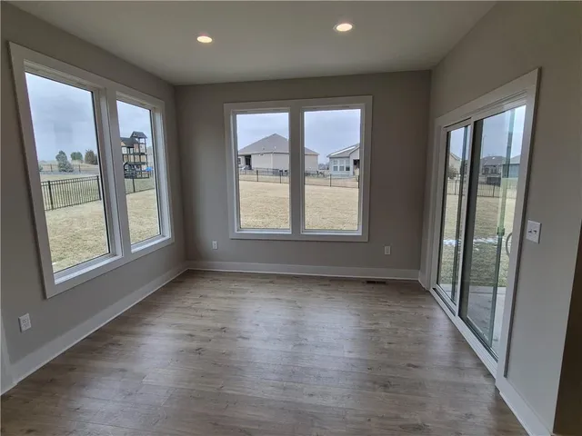 $632,524 | 4271 Aspen Drive, Basehor, KS 66007