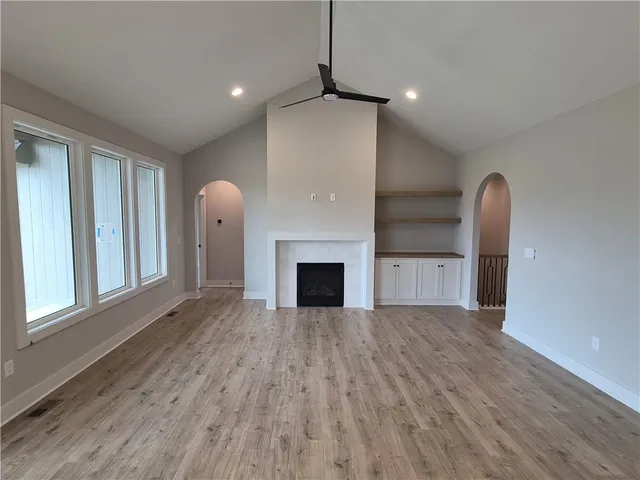 $632,524 | 4271 Aspen Drive, Basehor, KS 66007