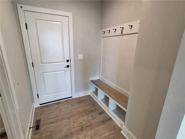 $632,524 | 4271 Aspen Drive, Basehor, KS 66007