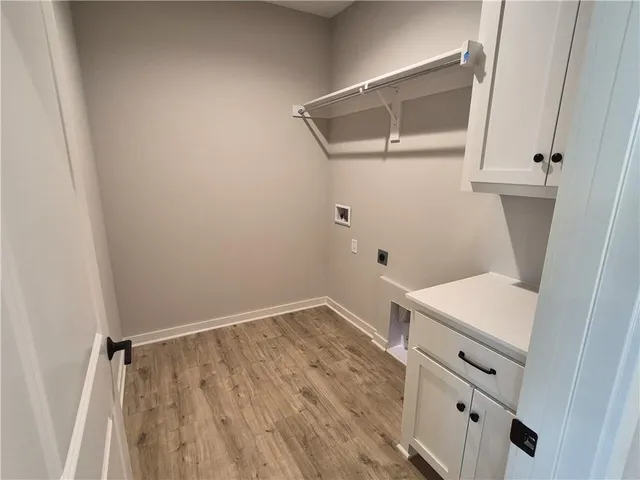 $632,524 | 4271 Aspen Drive, Basehor, KS 66007