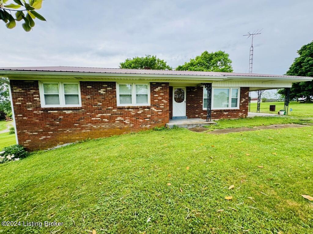 2002 Bardstown Road Springfield, KY 40069 - Photo 1 of 16 Front View