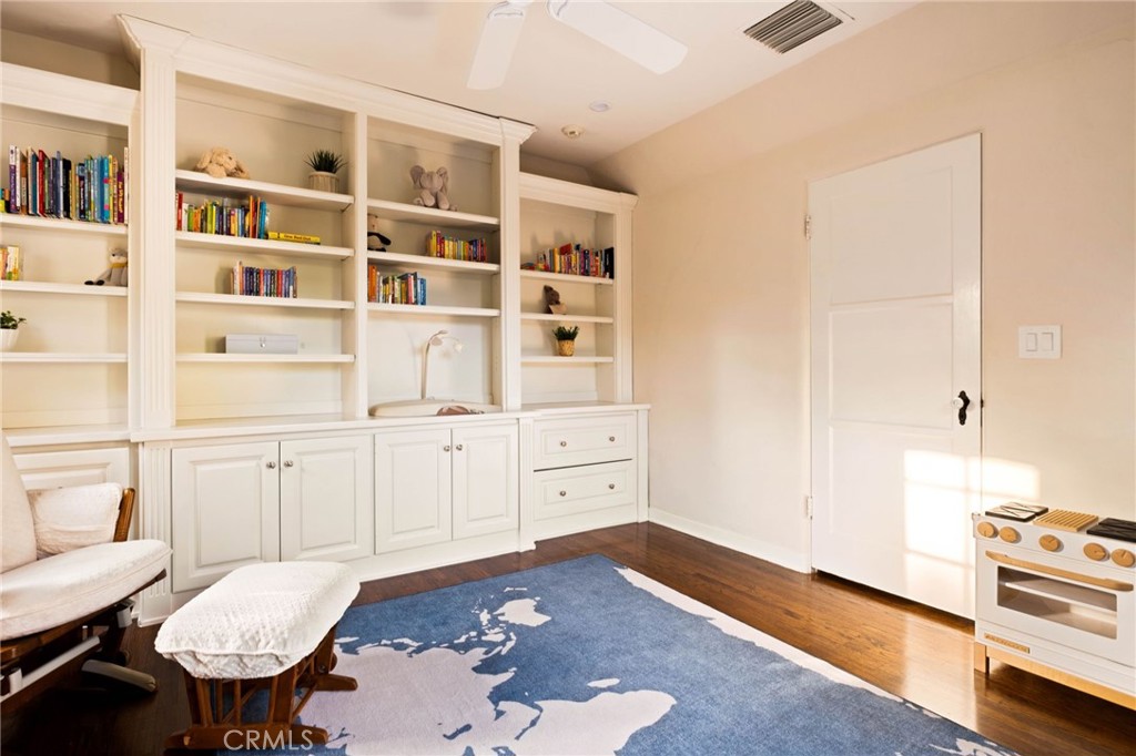 2454 Ridgeway Road San Marino, CA 91108 - Photo 24 of 34 BLUE BEDROOM 2