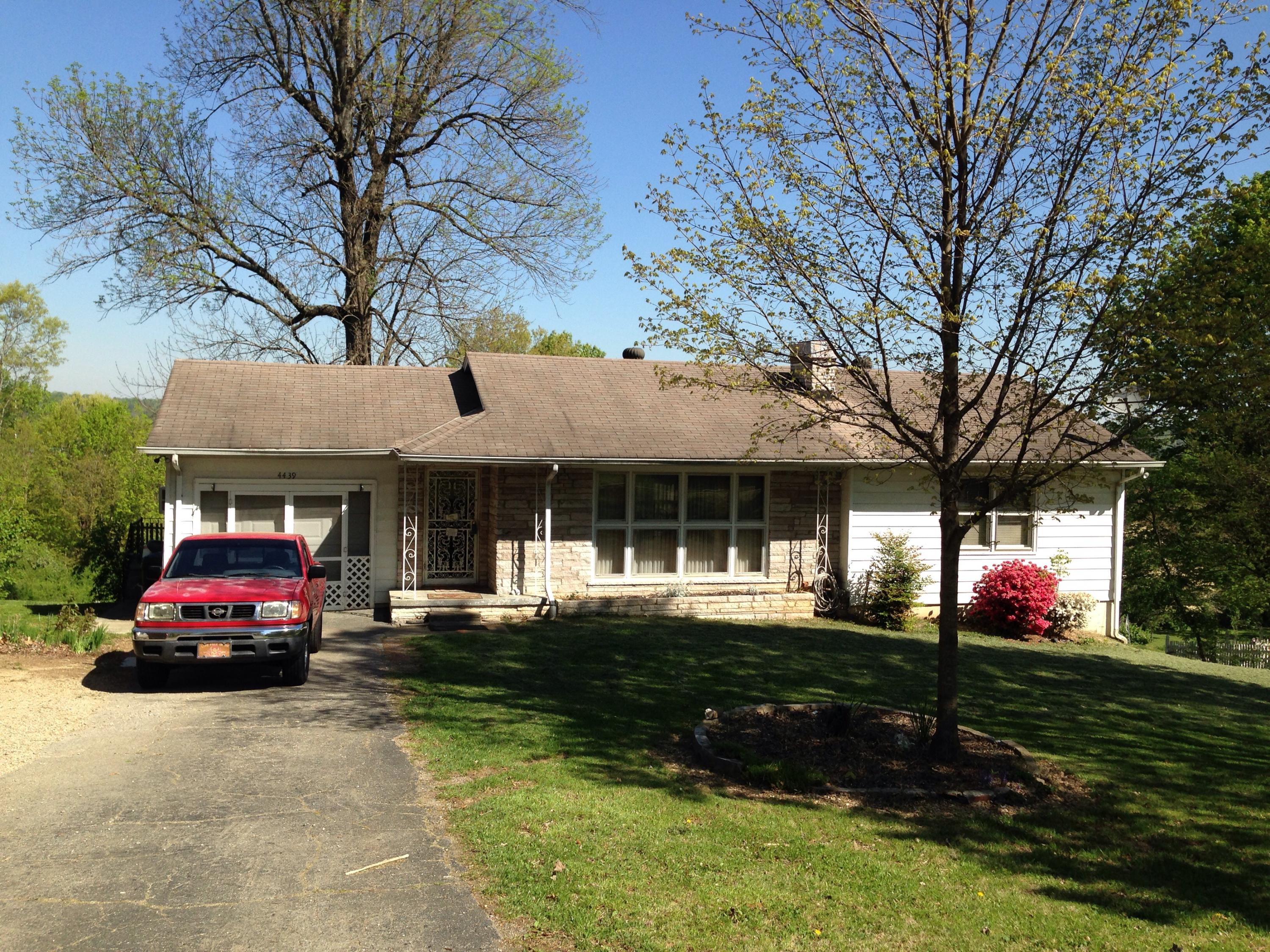 4439 Buffat Mill Road Knoxville, TN 37914 - Photo 2 of 16 image