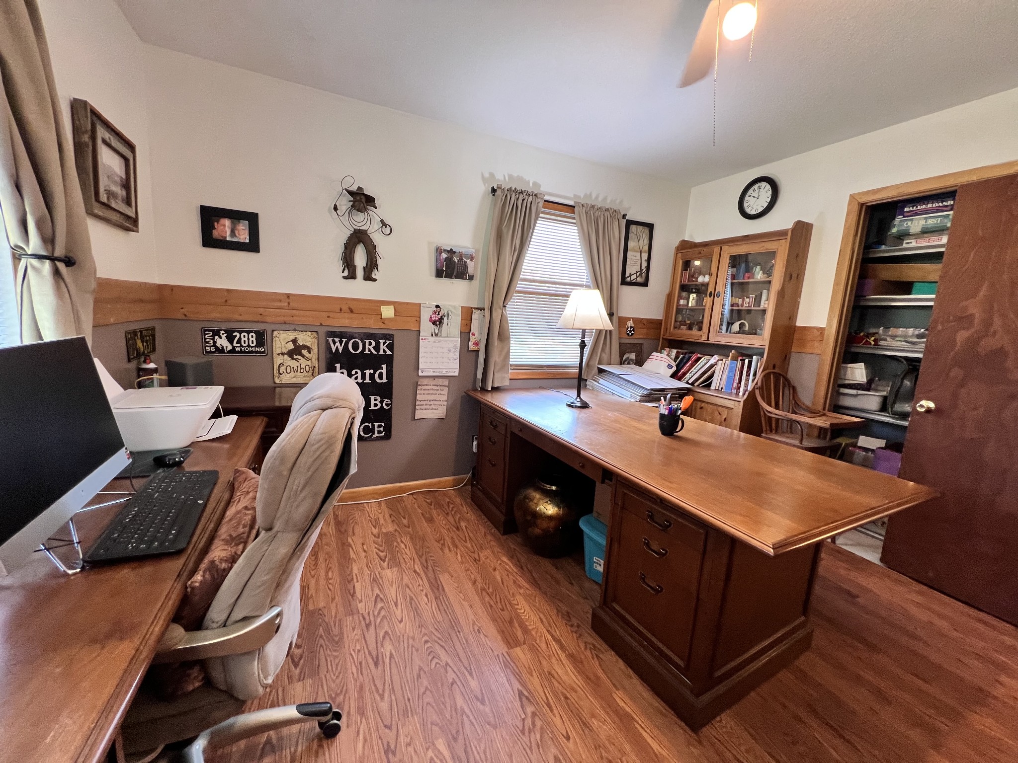 4250 Standing Rock Road Jamestown, TN 38556 - Photo 21 of 70 a room with furniture and wooden floor