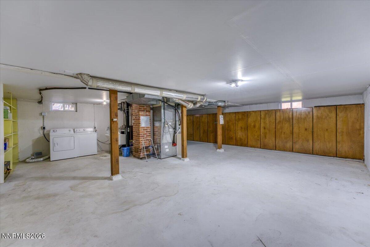 725 Wilkinson Avenue Reno, NV 89502 - Photo 17 of 29 19-725 Wilkinson Ave Reno NV 89502 (19 o