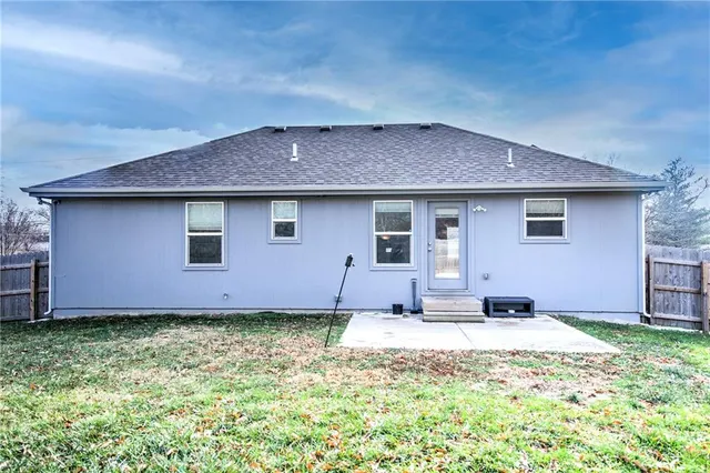 $360,000 | 5412 Northeast 62nd Street, Kansas City, MO 64119