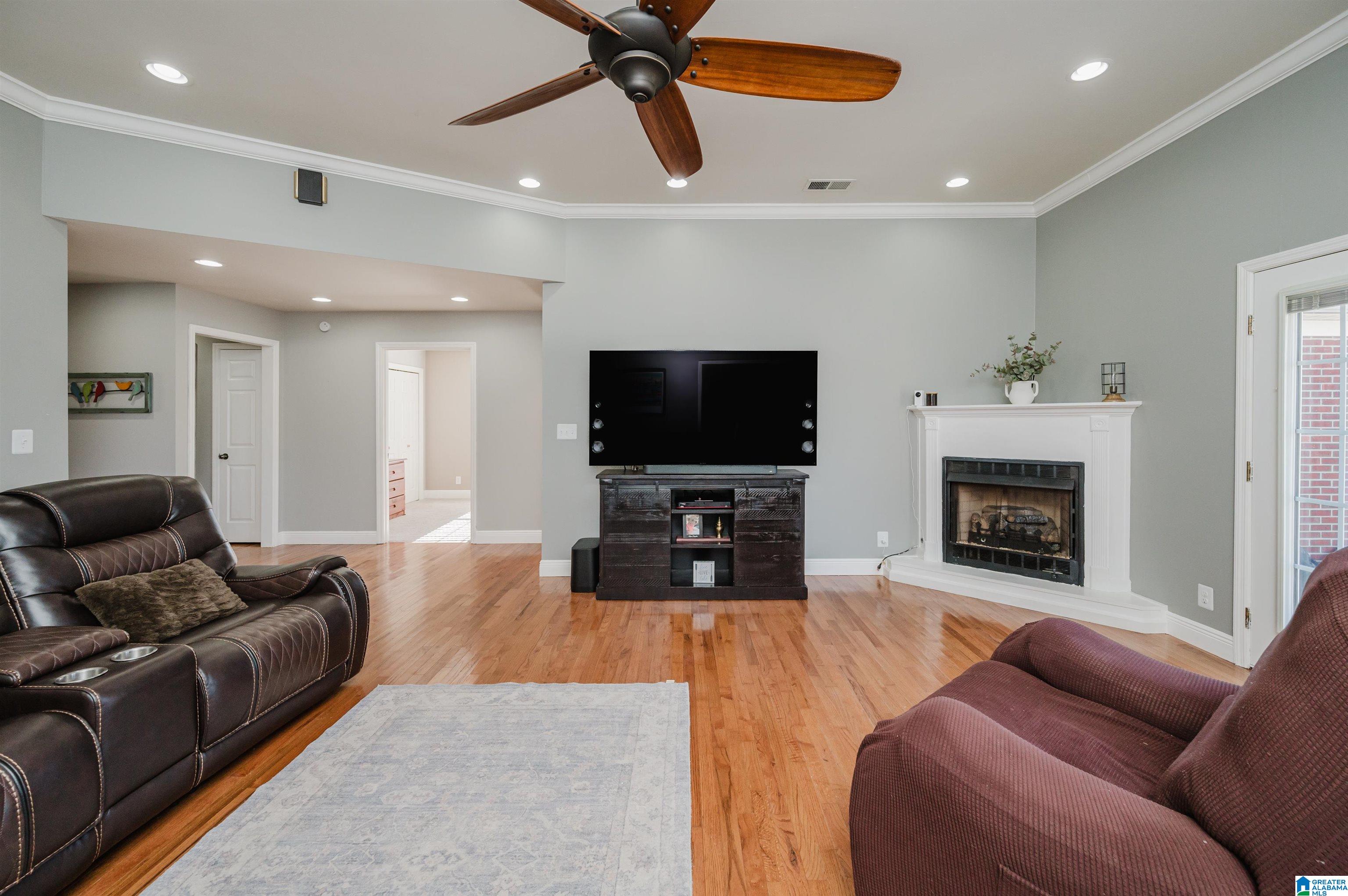 159 Sunset Lane Sylacauga, AL 35151 - Photo 15 of 63