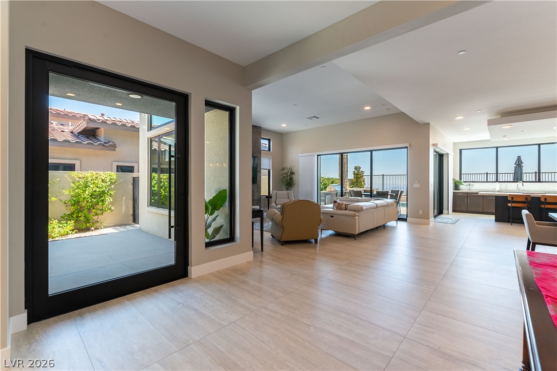 446 Highview Rdg Avenue Las Vegas, NV 89138 - Photo 5 of 53 Gallery Image 5