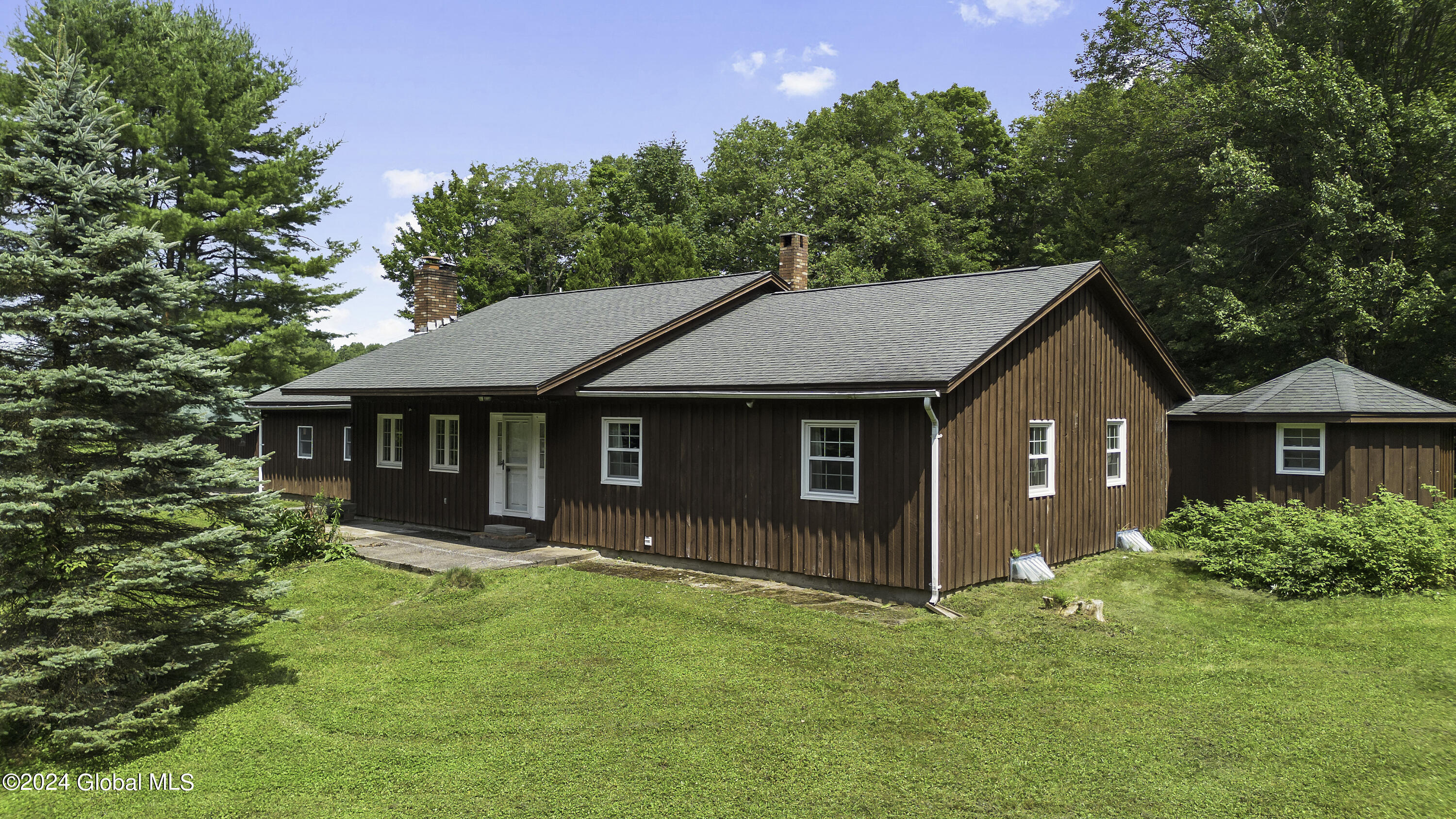 Drone 1694 96 RD East -7
