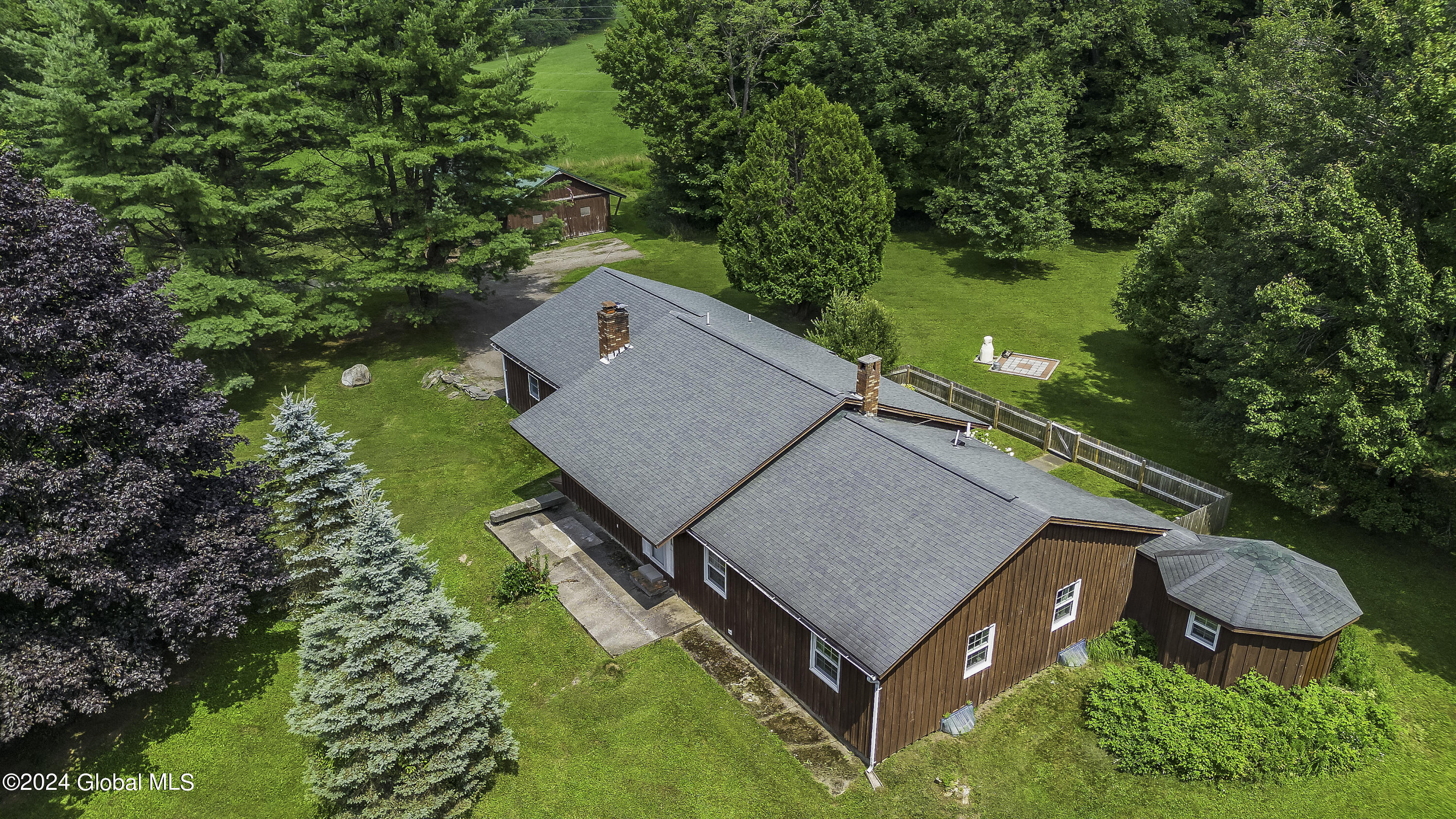 Drone 1694 96 RD East -2