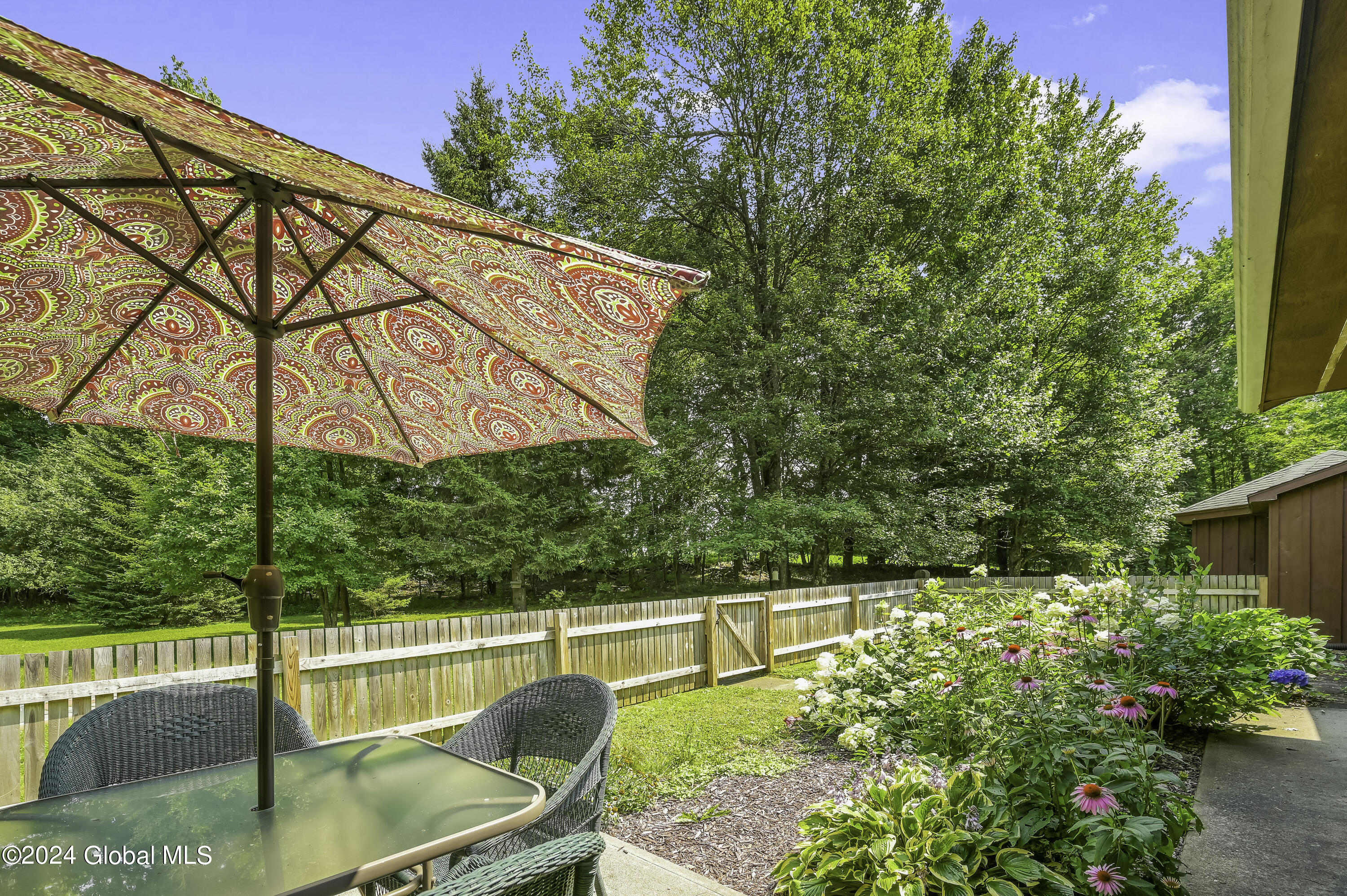 Camera 1694 96 RD East -14