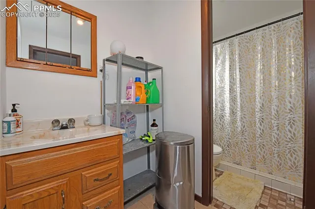 $390,000 | 5916 Wolf Creek Place, Colorado Springs, CO 80918