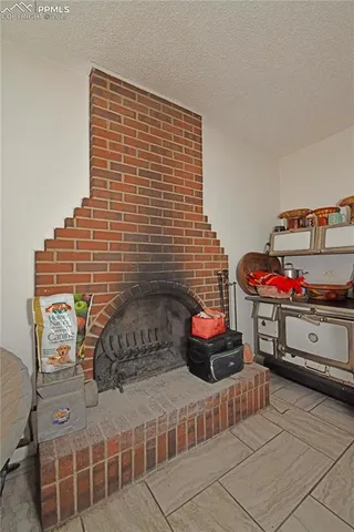 $390,000 | 5916 Wolf Creek Place, Colorado Springs, CO 80918