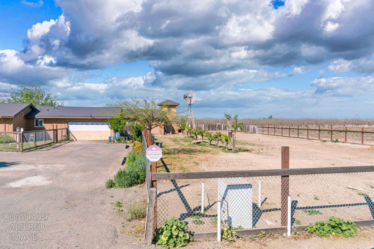 13527 North Mercey Springs Road Los Banos, CA 93635 - Photo 27 of 29