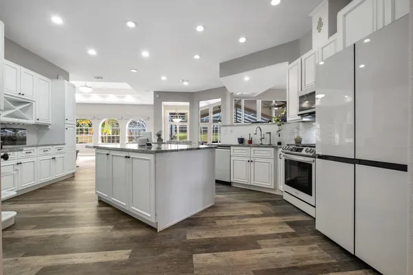 $999,000 | 9519 Starhawk Drive, Tallahassee, FL 32309