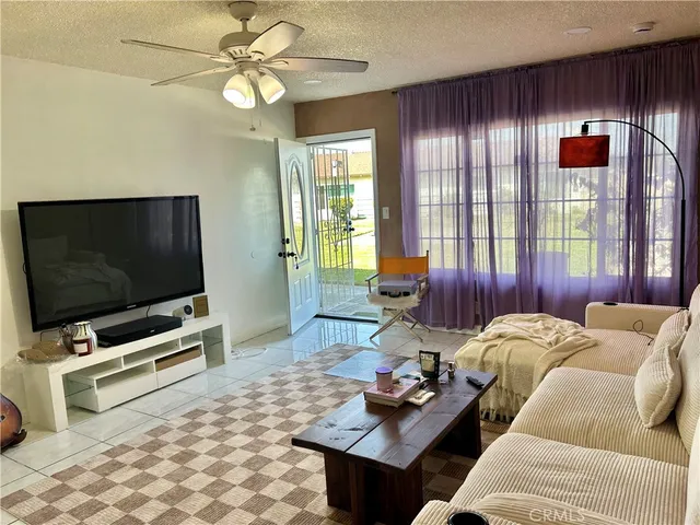 $519,000 | 615 South Euclid Street, Santa Ana, CA 92704