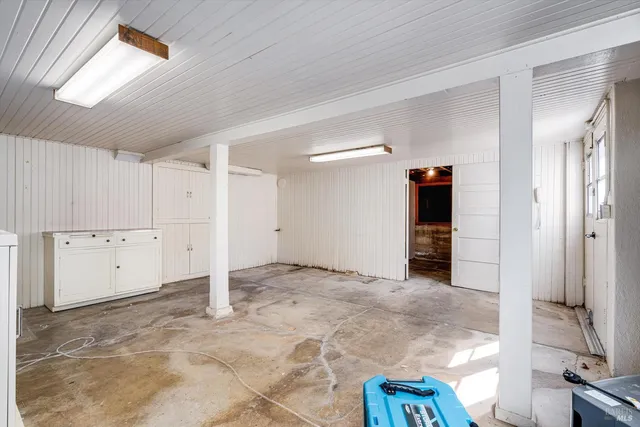 a view of a storage & utility room