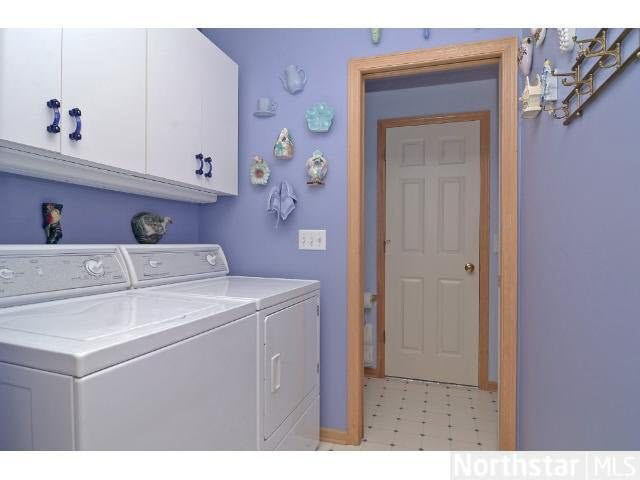 10260 Upton Place Bloomington, MN 55431 - Photo 12 of 18