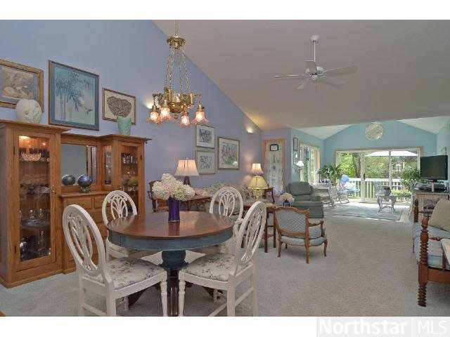 10260 Upton Place Bloomington, MN 55431 - Photo 5 of 18