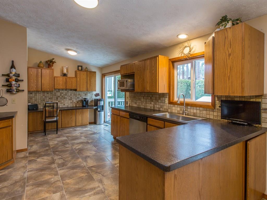 4708 South Skipworth Road Spokane Valley, WA 99206 - Photo 6 of 20 Gallery Image 6