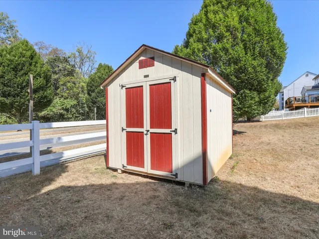 $499,999 | 17500 Patterson Drive, Hagerstown, MD 21740