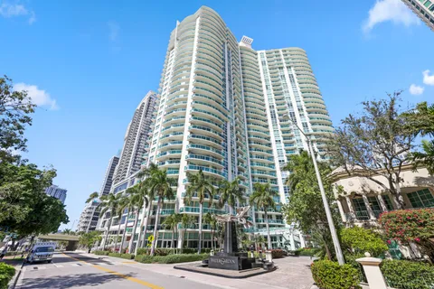 $1,295,000 | 347 North New River Drive East, Unit PH 4, Fort Lauderdale, FL 33301