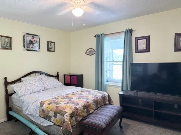 $250,000 | 137 Dripping Springs Street, Crofton, KY 42217