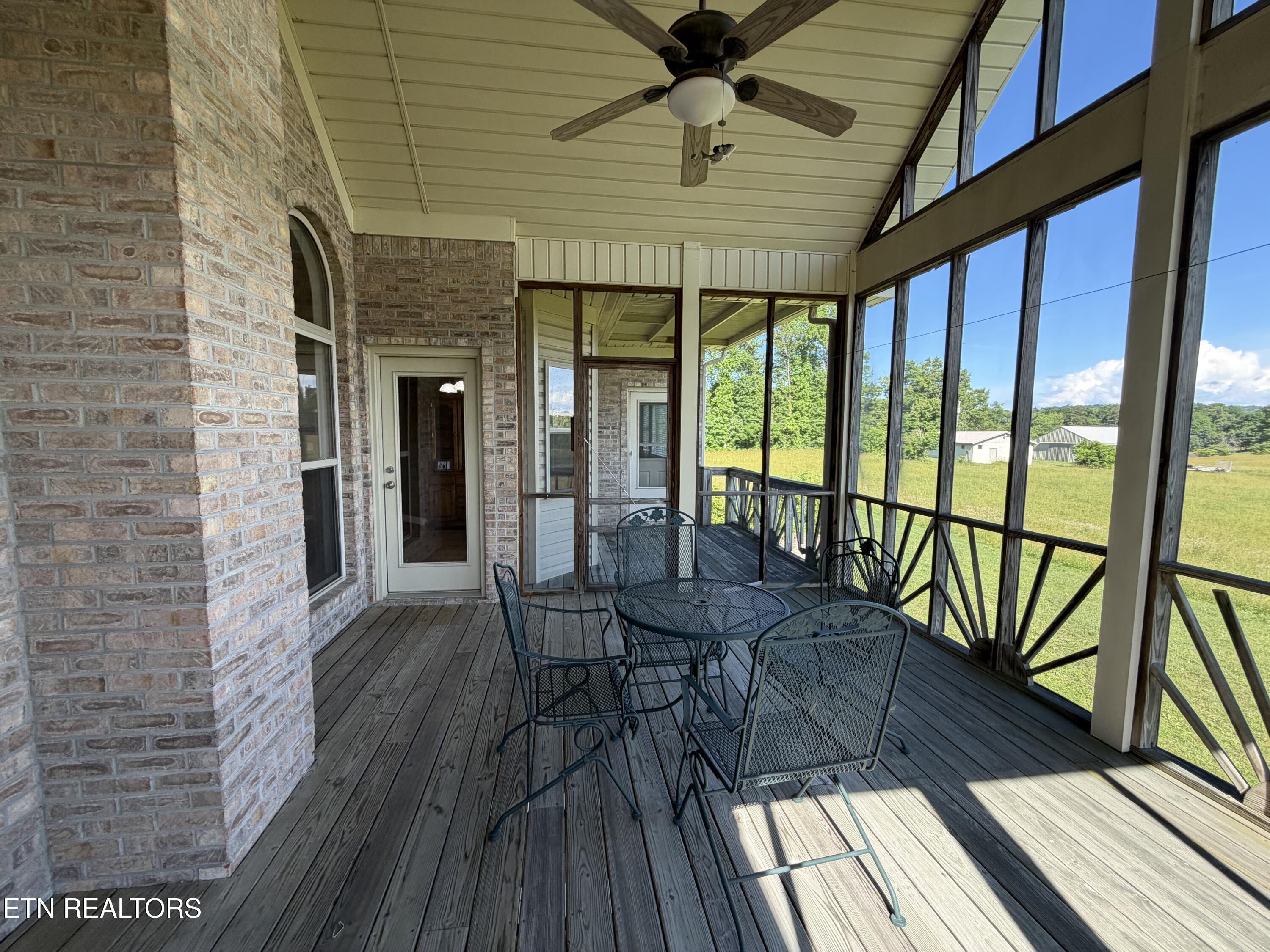 1770 Buffalo Road Oneida, TN 37841 - Photo 33 of 57 43