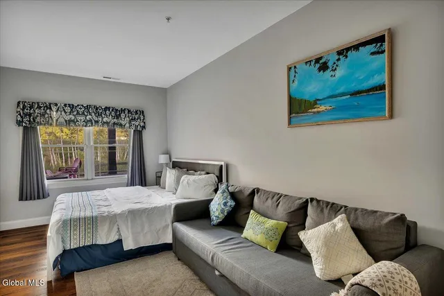 $429,900 | 25 Trailside Drive, Unit B10, Hunter, NY 12442