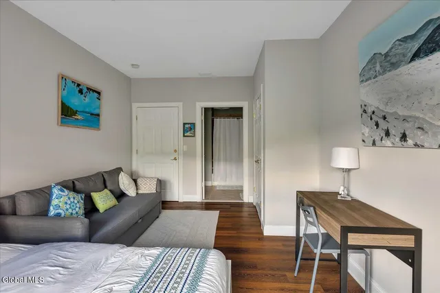 $429,900 | 25 Trailside Drive, Unit B10, Hunter, NY 12442