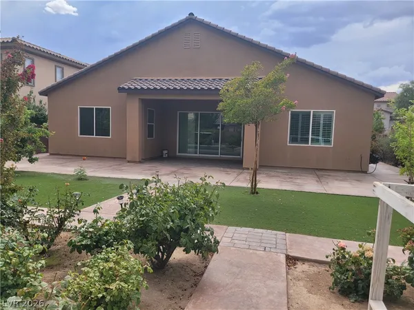 $3,025 | 10268 Cool Mist Street, Las Vegas, NV 89178