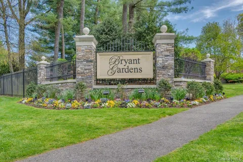 $195,000 | 9 Bryant Crescent, Unit 2F, White Plains, NY 10605