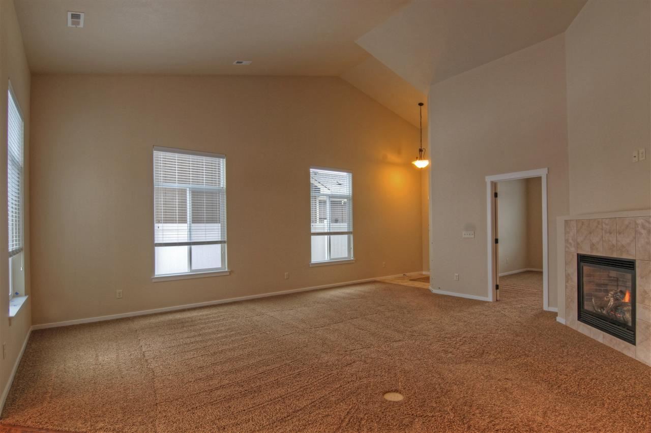 5228 North Avalon Road Spokane Valley, WA 99216 - Photo 4 of 19 Gallery Image 4