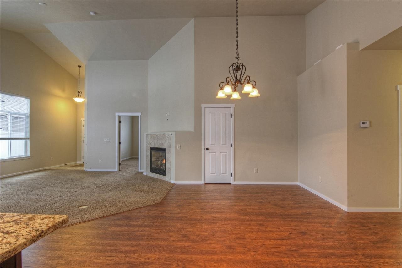 5228 North Avalon Road Spokane Valley, WA 99216 - Photo 6 of 19 Gallery Image 6